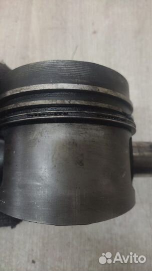 Б/У Поршень MB om. 617 616#008