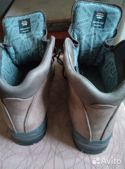 Ботинки трекинговые