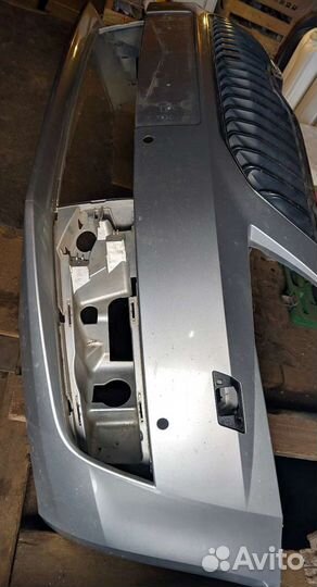 Skoda Octavia A7 MK3 бампер с решеткой радиатора