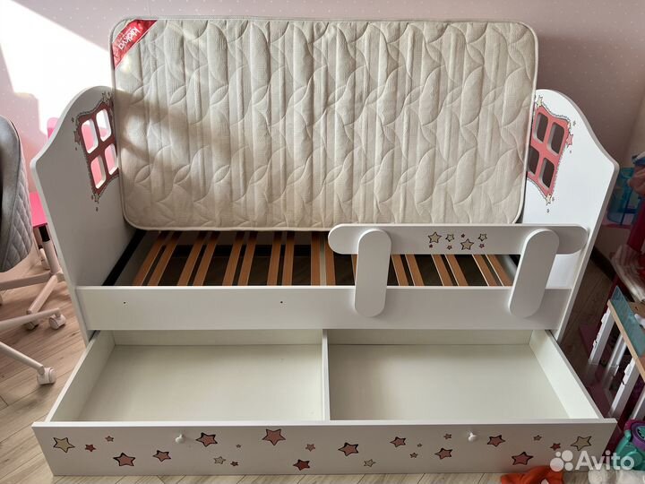 Кровать детская Клюква