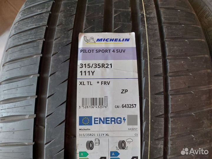 Michelin Pilot Sport 4 SUV 275/40 R21 и 315/35 R21