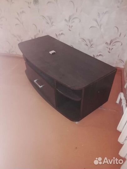 Тумба под телевизор