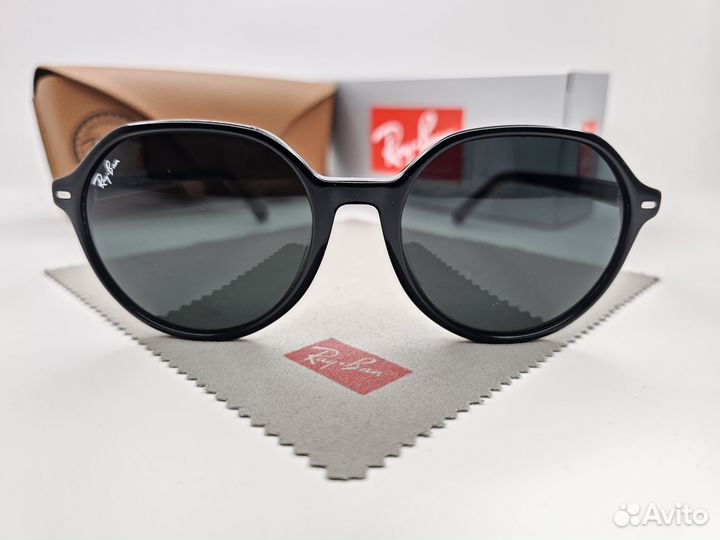 Очки Ray Ban 2195 Thalia Чёрное Стекло