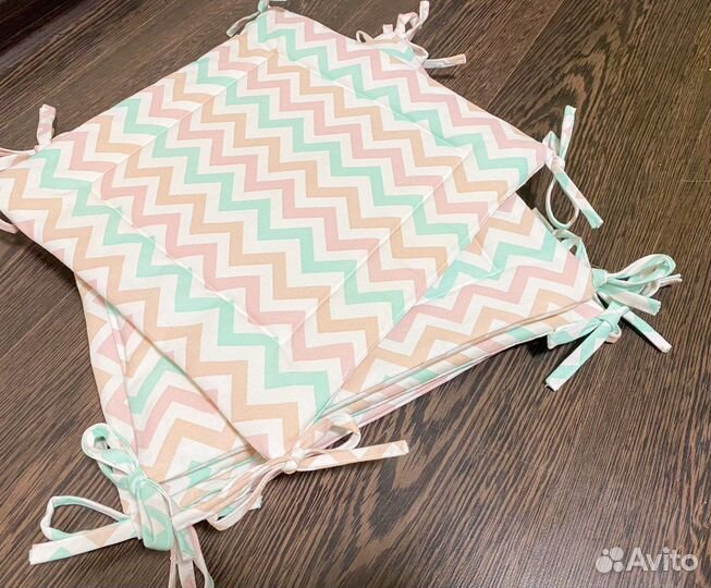 Подушечка на стул