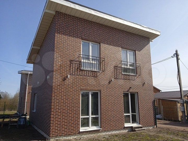 Дом 104 м² на участке 4 сот.