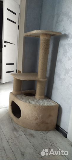 Домик для кошки с когтеточкой