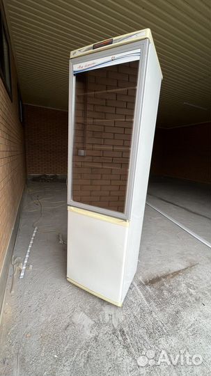 Витринный Холодильник