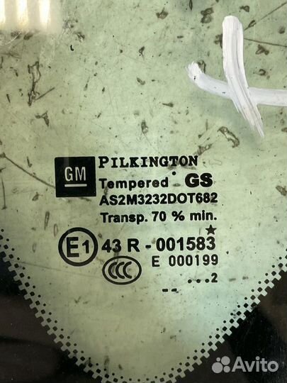 Стекло заднее левое глухое Опель Астра J