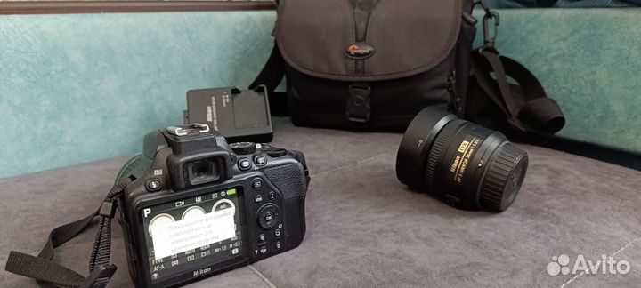 Зеркальный фотоаппарат nikon d3500 + 2 объектива