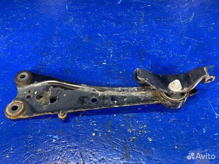 Рычаг подвески задний левый Lexus Nx 300H 2arfxe