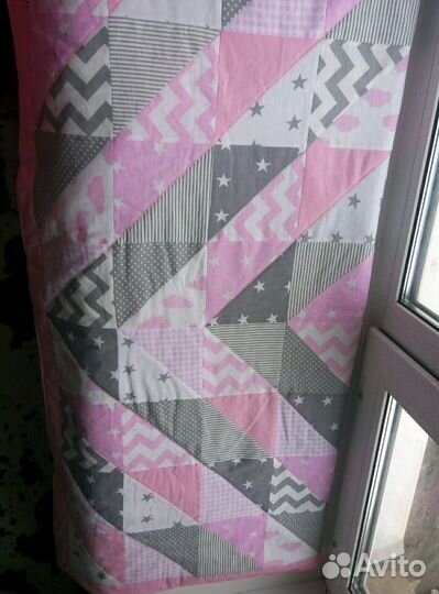 Лоскутное одеяло ручной работы