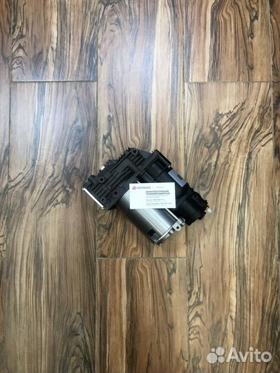 Компрессор бмв Х5 Е70 37206859938