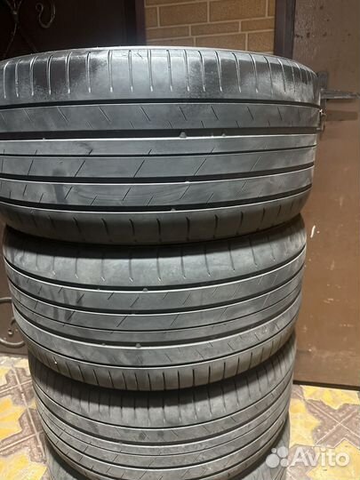 Toyo Proxes Sport SUV 295/40 R21 111Y