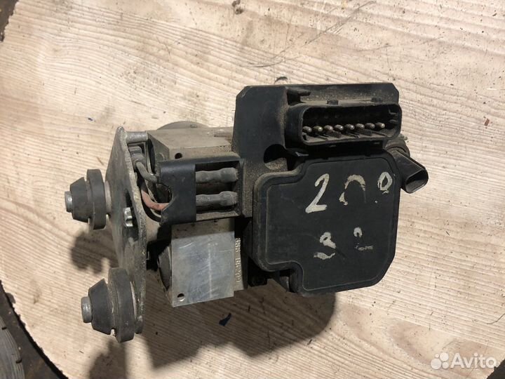 Мерседес 220 блок ABS