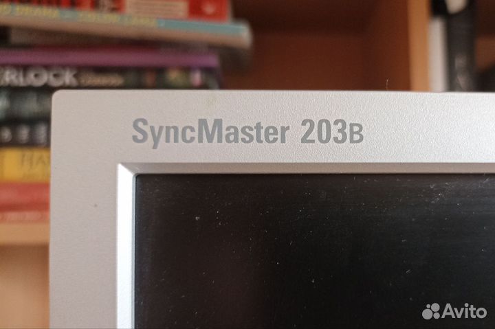 Монитор Samsung SyncMaster 203