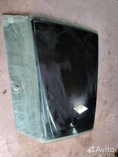 Стекло двери задний на Jaguar s-type