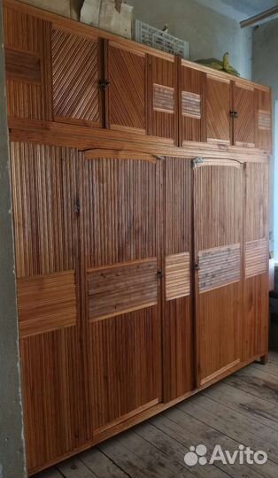 Шкаф ручной работы