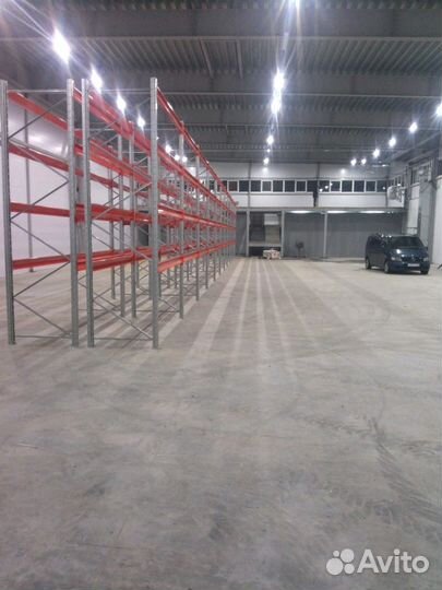 Монтаж стеллажей