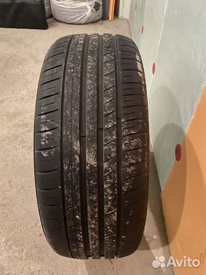 Kapsen H2000 SportMax 215/55 R17 98