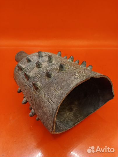 Бронзовый колокол Чжоу,Китай,14 см и др