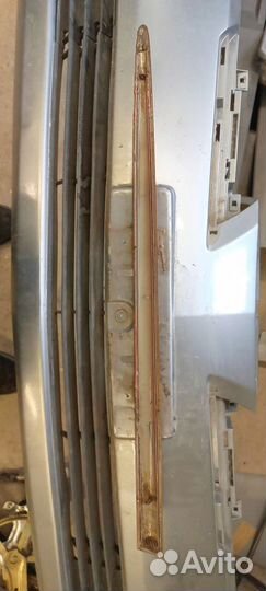 Молдинг передней левой двери Pontiac vibe