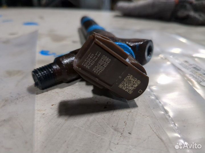 Форсунка топливная Toyota RAV 4