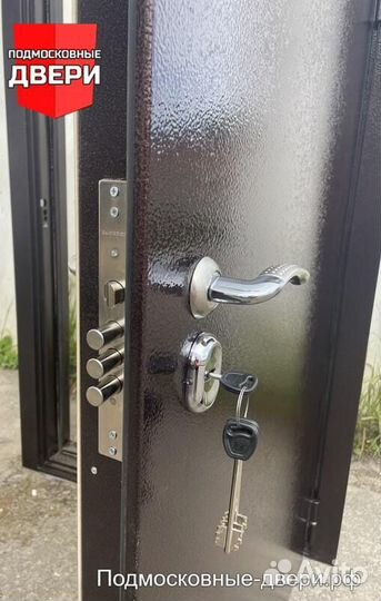 Дверь входная металлическая