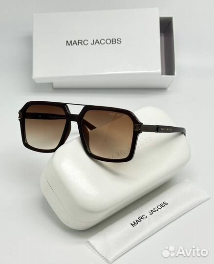 Солнцезащитные очки Mark Jacobs