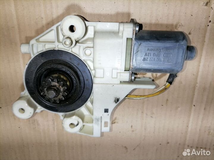 Моторчик стеклоподъёмника Ford Focus 2