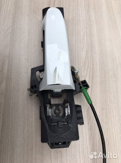 Ручка двери задняя левая Ford Fiesta