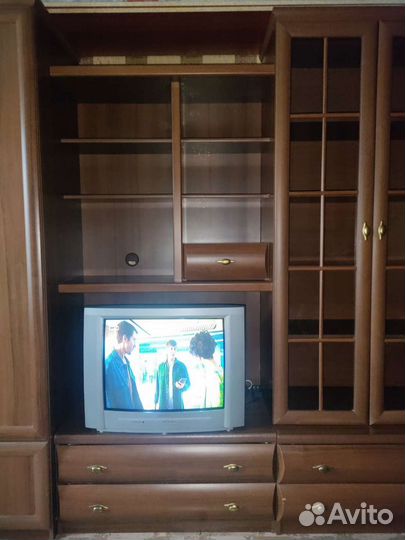 Стенка в гостиную со шкафом