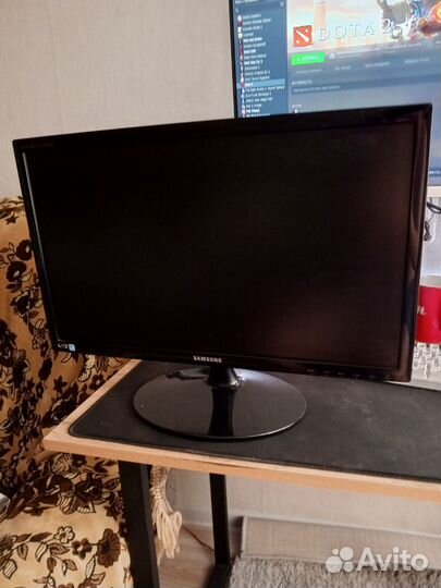 Монитор Samsung syncmaster sa300