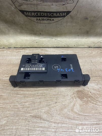 Блок управления левой двери Мерседес w203