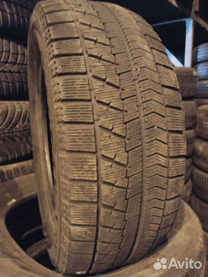 Bridgestone Blizzak VRX 215/55 R16