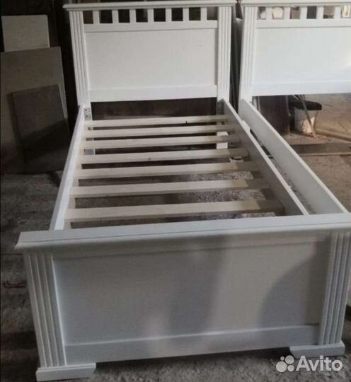 Кровати из массива бука всех размеров