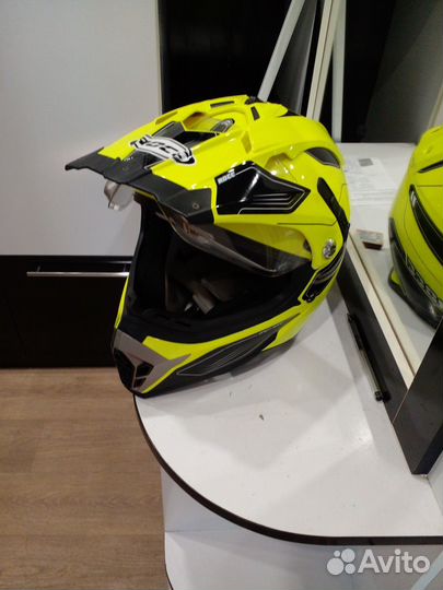 Кроссовый шлем