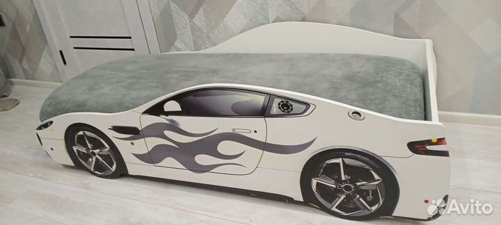 Детская кровать от 3 лет с матрасом