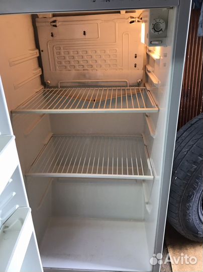 Холодильник атлант бу