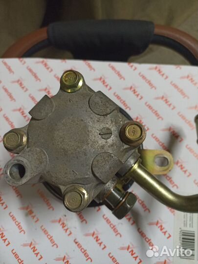 Насос гидроусилителя nissan