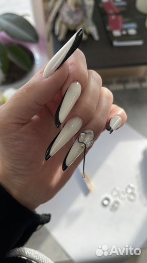 Креативное наращивание ногтей