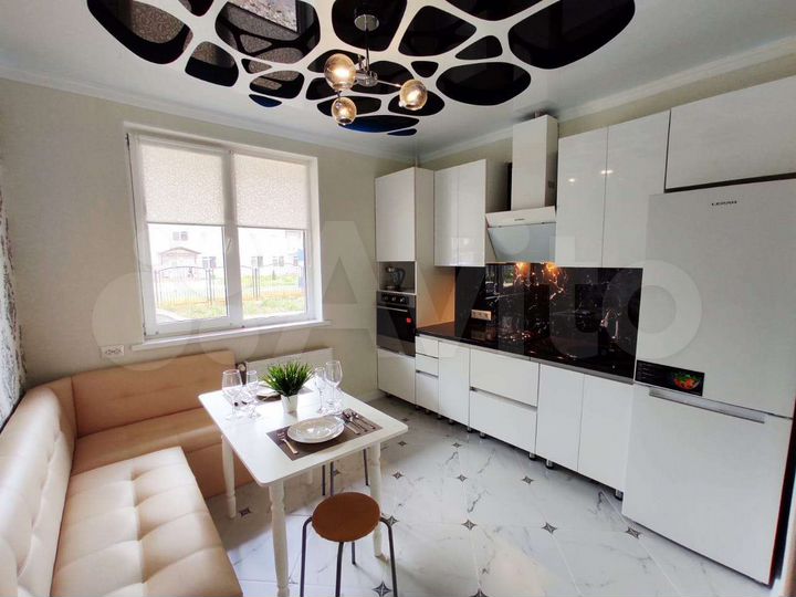 1-к. квартира, 45 м², 1/10 эт.