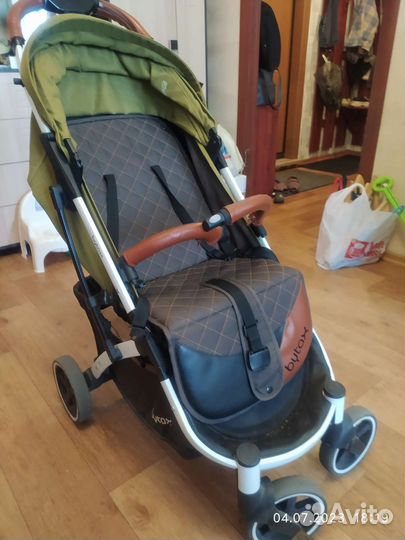Коляска прогулочная Bytax