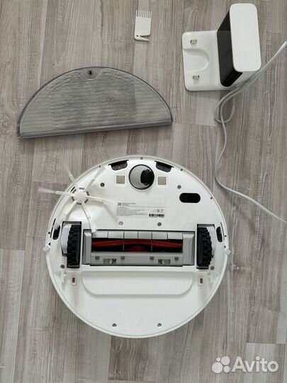 Продам робот-пылесос