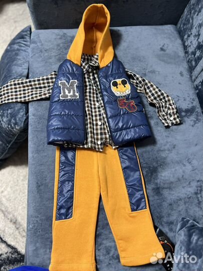 Костюм тройка на мальчика