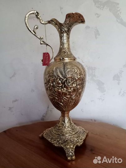 Кувшин декоративный 