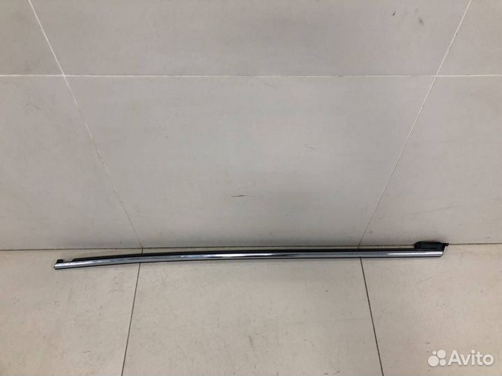 Уплотнитель стекла двери Volkswagen Polo Mk6 2020