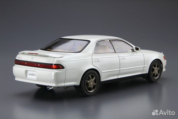 Aoshima Toyota Mark II JZX90 Grande/Tourer '92