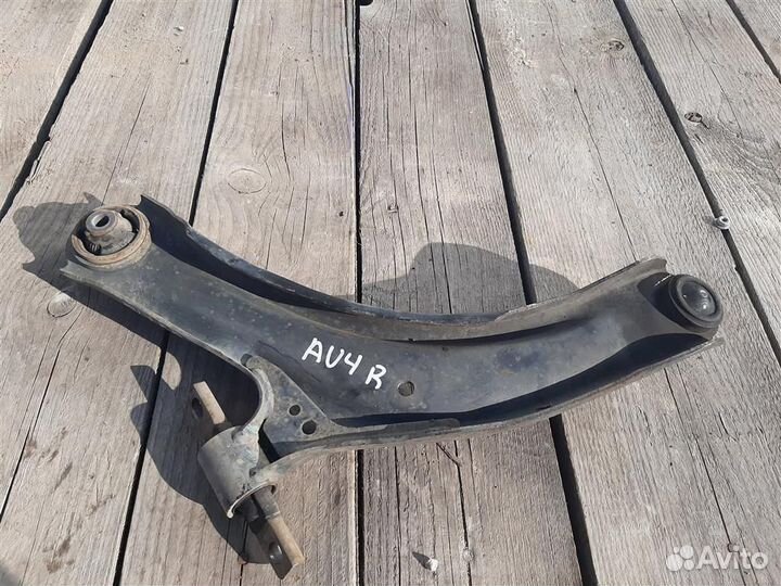 Рычаг передний правый нижний Renault Koleos (HY0)