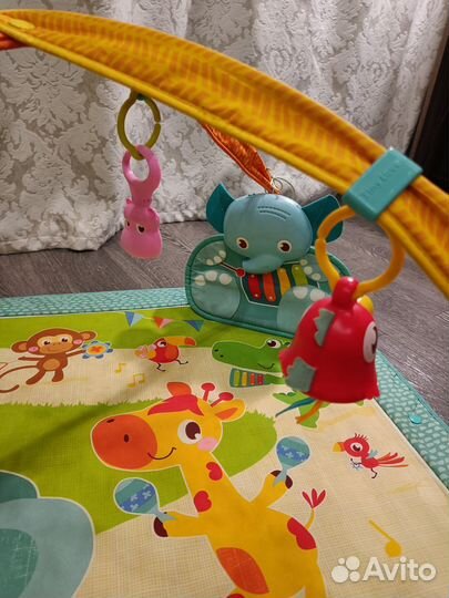 Развивающий коврик Tiny Love 