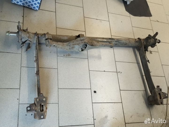 Задняя балка nissan almera n16